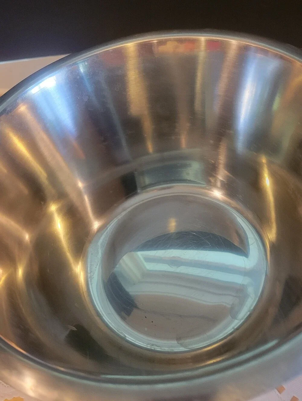 Rostfritt Stal 4L Stainless Steel Bowl Made in SwedenTapered bowl.